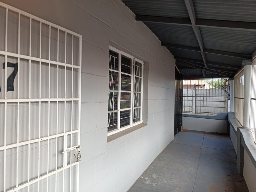 3 Bedroom Property for Sale in Beaconsfield Northern Cape